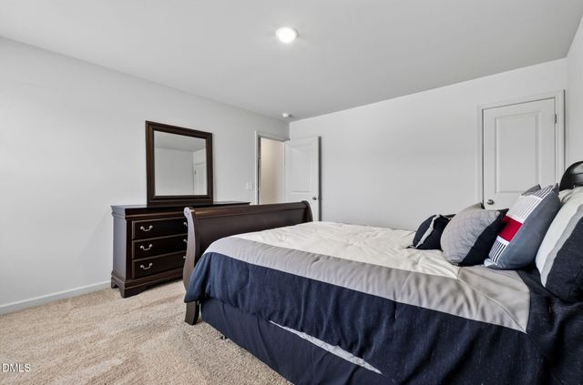 19 Rockwater Way, Zebulon, NC 27597