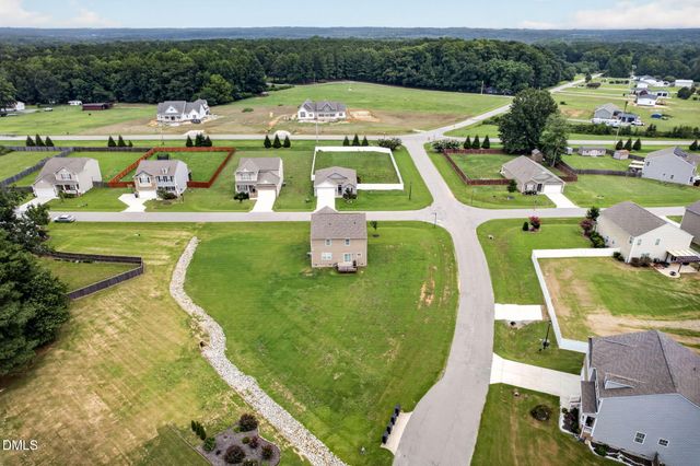19 Rockwater Way, Zebulon, NC 27597