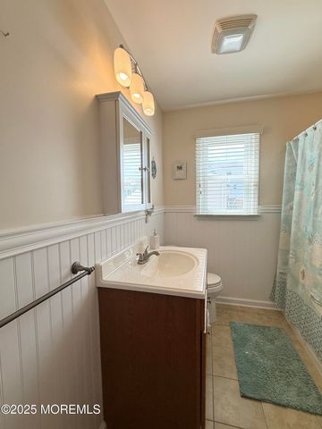 138 10th Avenue, Seaside Park, NJ 08752