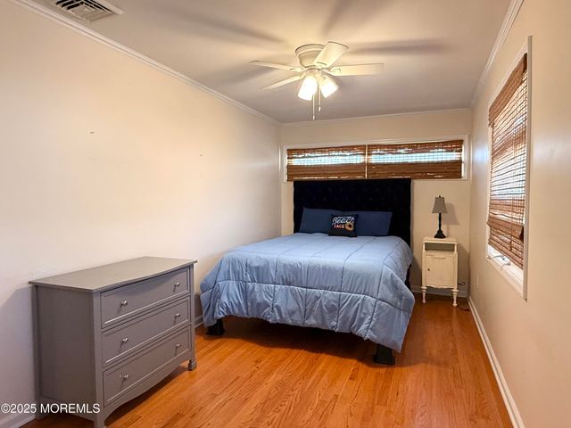 138 10th Avenue, Seaside Park, NJ 08752