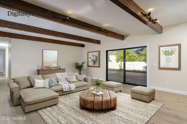 575 W Valoro Drive, Oro Valley, AZ 85737