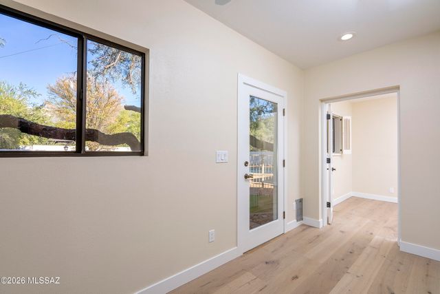 575 W Valoro Drive, Oro Valley, AZ 85737