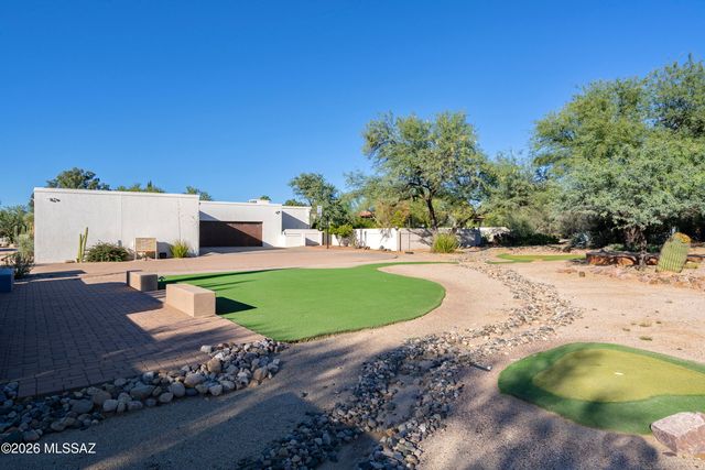 575 W Valoro Drive, Oro Valley, AZ 85737
