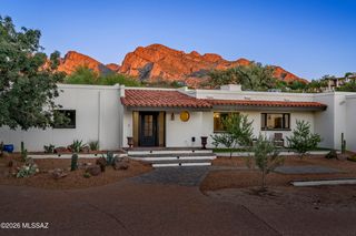 575 W Valoro Drive, Oro Valley, AZ 85737