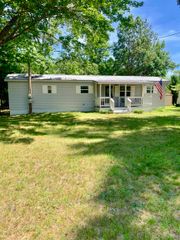 4261 Chappel Drive, Gladwin, MI 48624
