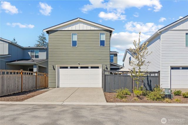 33136 Holly Avenue SE, Black Diamond, WA 98010
