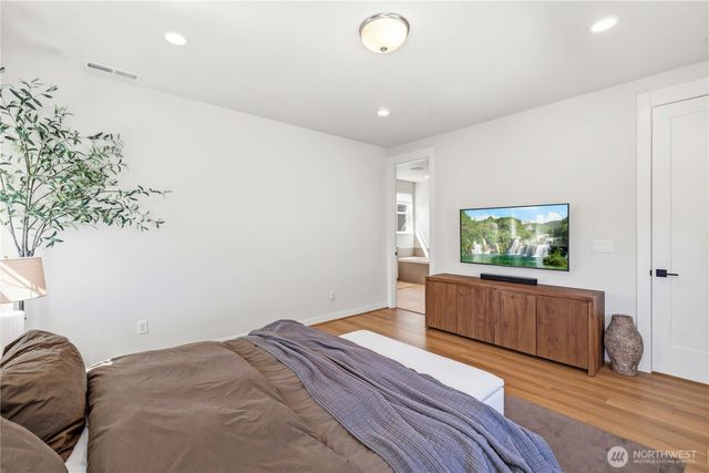 33136 Holly Avenue SE, Black Diamond, WA 98010