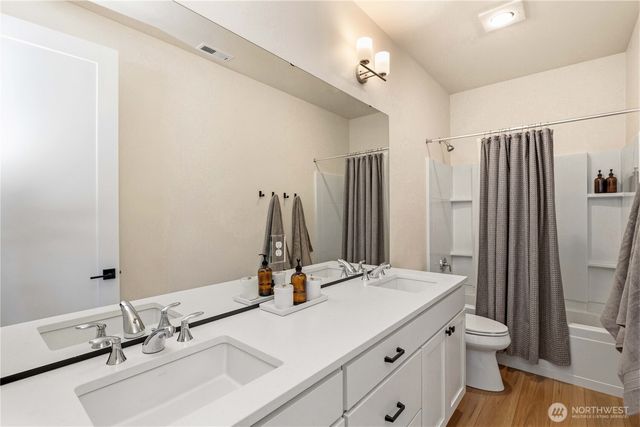 33136 Holly Avenue SE, Black Diamond, WA 98010