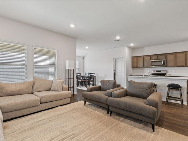 808 Watermill Road, Royse City, TX 75189