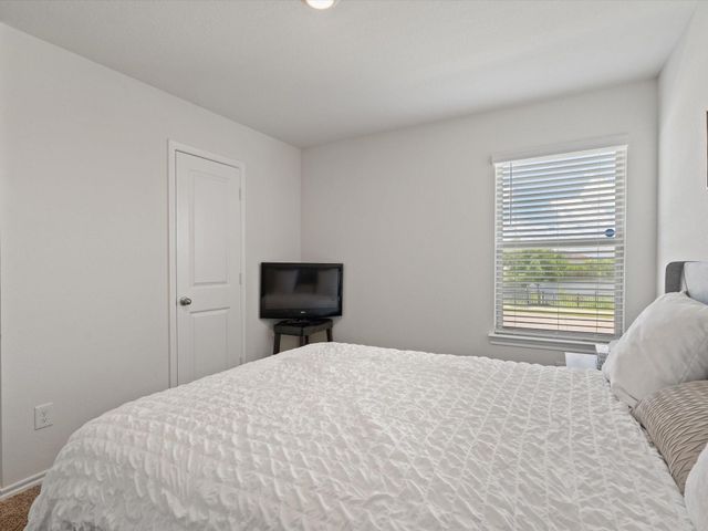 808 Watermill Road, Royse City, TX 75189