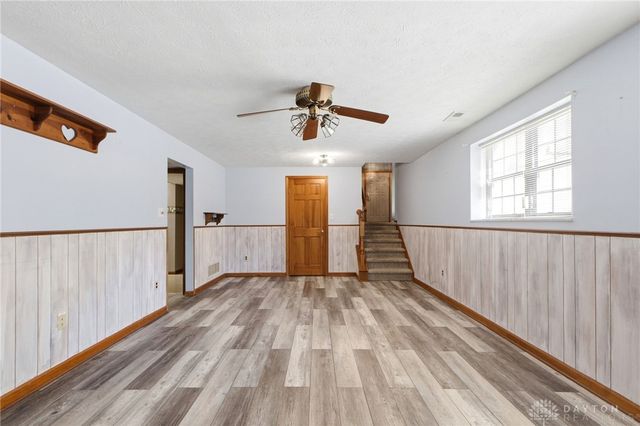 4043 Summerfield Drive, Beavercreek, OH 45432