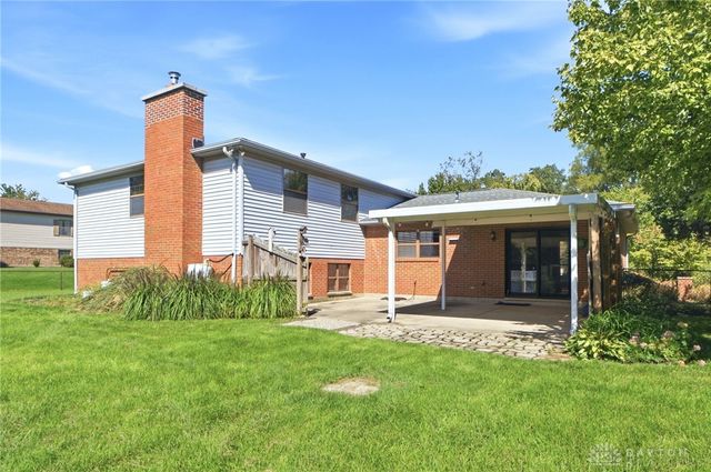 4043 Summerfield Drive, Beavercreek, OH 45432