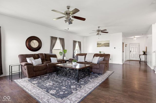 15098 Royal Grove Drive, Noblesville, IN 46060