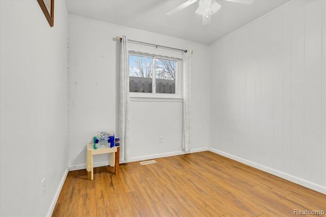 1564 Moulin Avenue, Madison Heights, MI 48071