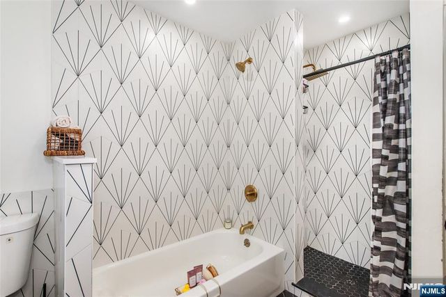210 Jacoby Street, Maplewood, NJ 07040