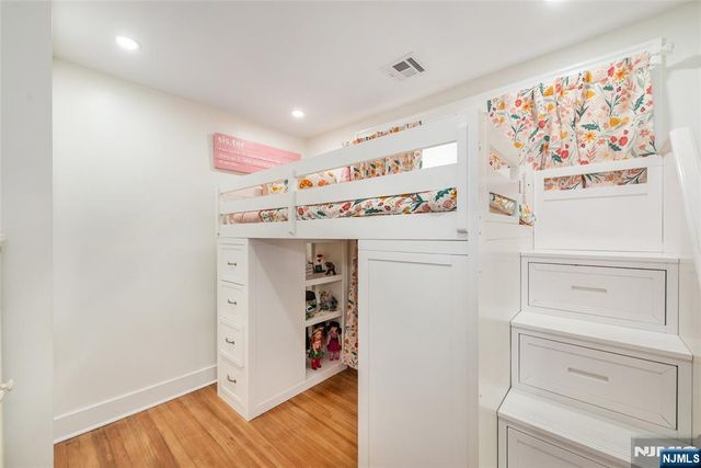 210 Jacoby Street, Maplewood, NJ 07040