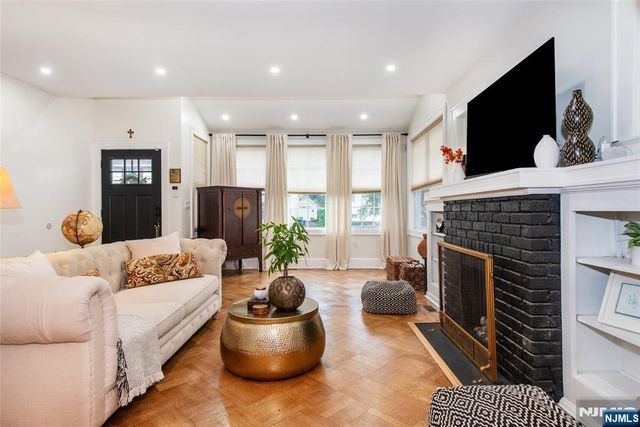 210 Jacoby Street, Maplewood, NJ 07040