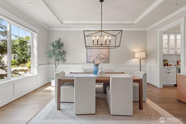 222 106th Avenue SE, Bellevue, WA 98004