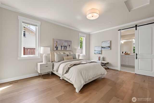 222 106th Avenue SE, Bellevue, WA 98004