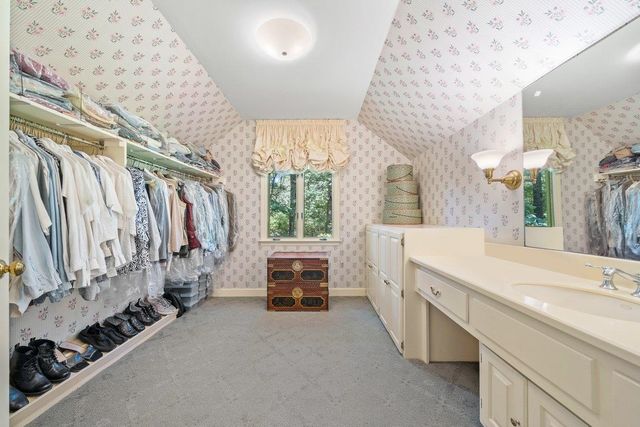 2330 DOGWOOD MEADOWS CV, Germantown, TN 38139