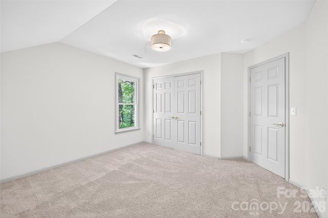 9223 Pebble Creek Way, Charlotte, NC 28269
