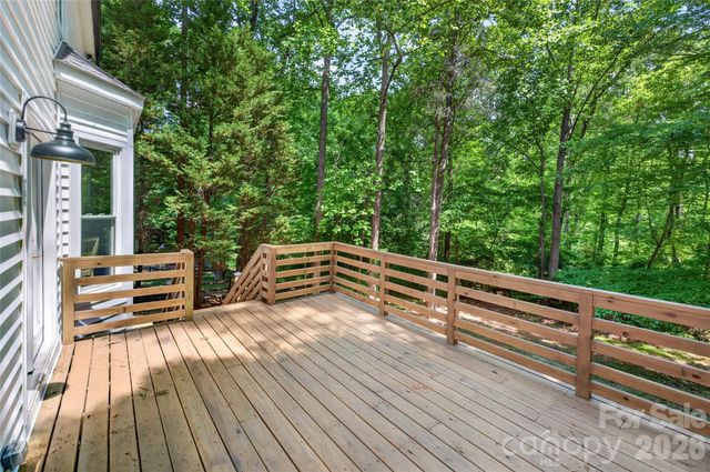 9223 Pebble Creek Way, Charlotte, NC 28269