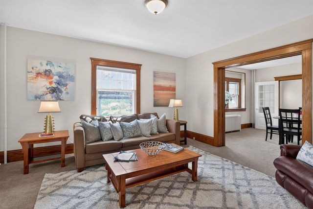 302 Ellery Avenue, Jackson, MI 49201