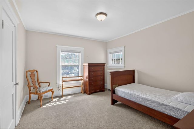 302 Ellery Avenue, Jackson, MI 49201