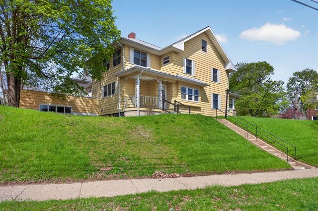 302 Ellery Avenue, Jackson, MI 49201