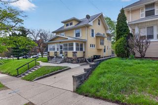 302 Ellery Avenue, Jackson, MI 49201