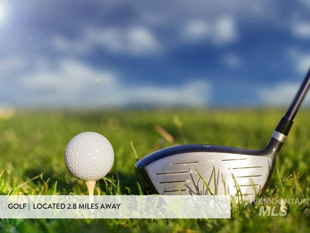 9553 W Trestlewood Dr, Boise, ID 83709