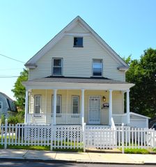 35 Ruskindale Rd, Boston, MA 02136
