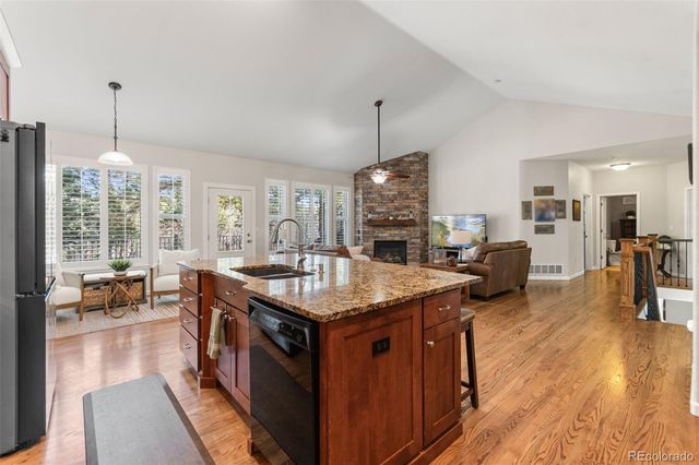 7635 Rollins Drive, Larkspur, CO 80118