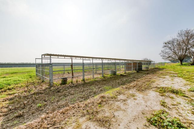 17281 E Belmont Avenue, Sanger, CA 93657