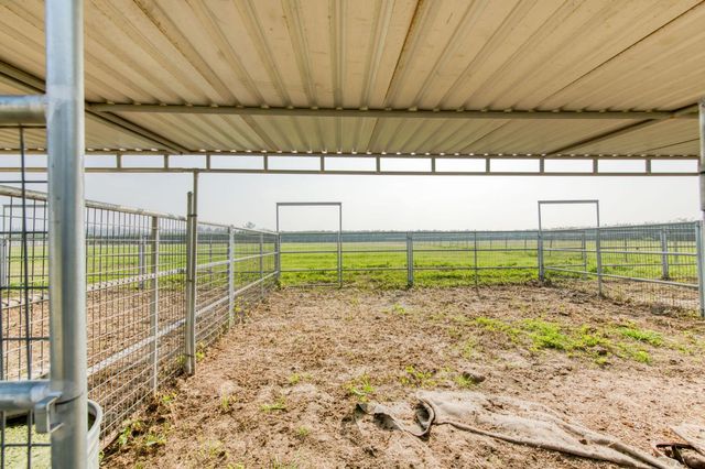 17281 E Belmont Avenue, Sanger, CA 93657