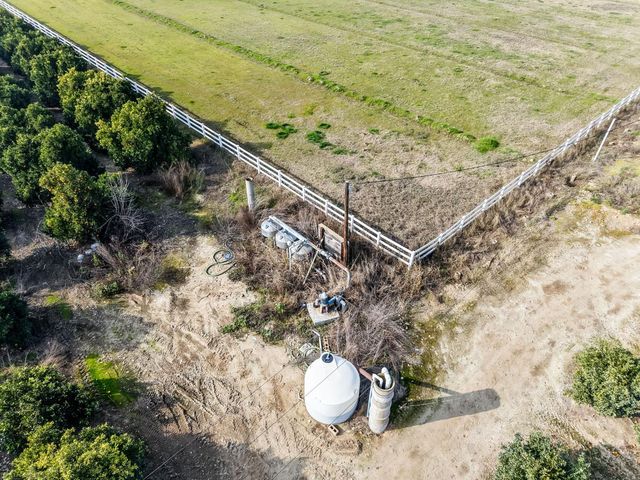 17281 E Belmont Avenue, Sanger, CA 93657