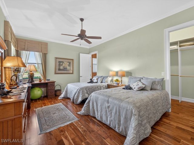 7545 Snead CT, Naples, FL 34113