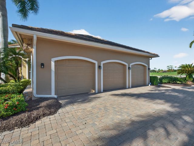 7545 Snead CT, Naples, FL 34113