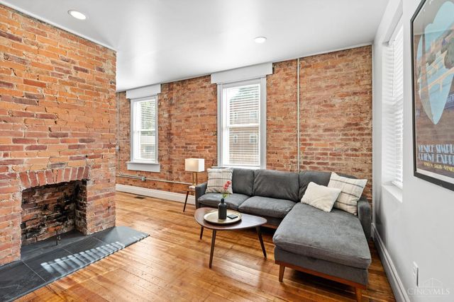 3120 Hackberry Street, Cincinnati, OH 45207