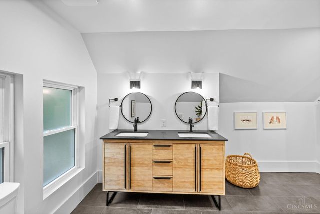 3120 Hackberry Street, Cincinnati, OH 45207