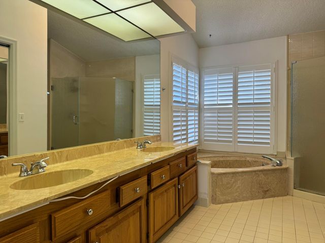 6944 Misty Lake Way, Jupiter, FL 33458