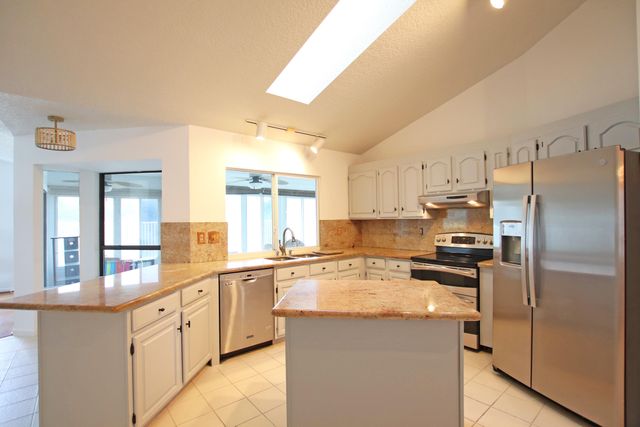 6944 Misty Lake Way, Jupiter, FL 33458