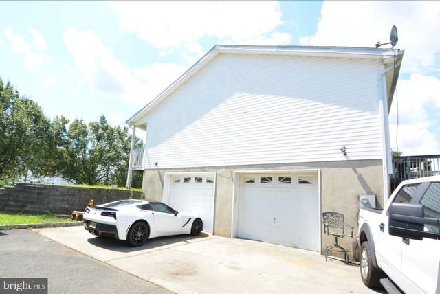 802 ADELPHIA ROAD, Freehold, NJ 07728