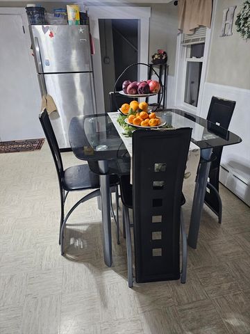 39 Lake St, Webster, MA 01570