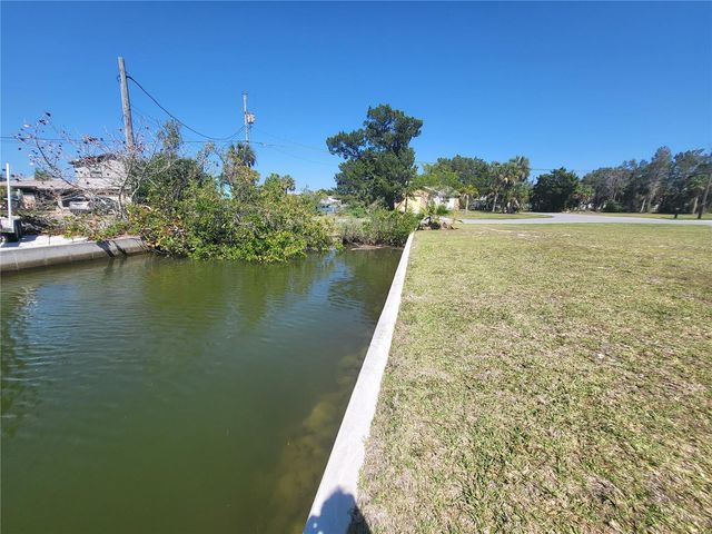 3463 PARAGON TERRACE, Hernando Beach, FL 34607