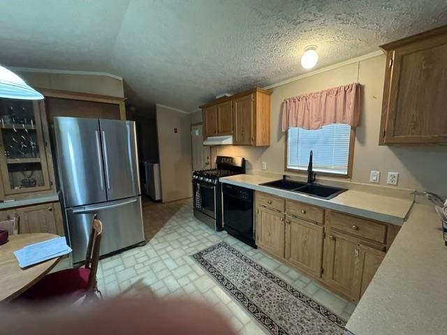 60 Tori Lane, Bennington, VT 05201