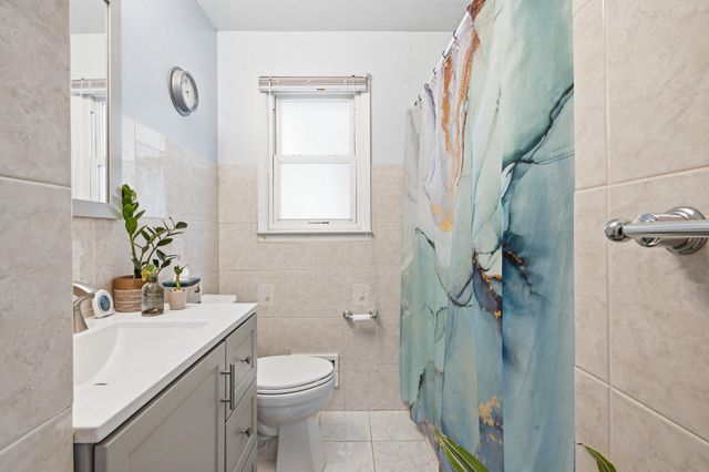 103 DICKINSON AVE, Hamilton, NJ 08629