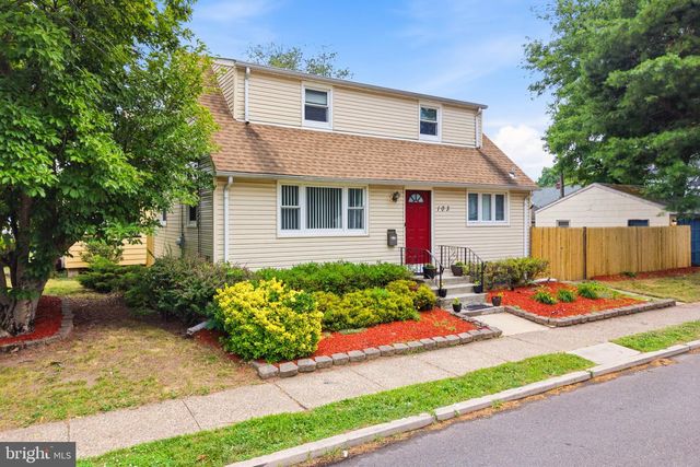 103 DICKINSON AVE, Hamilton, NJ 08629