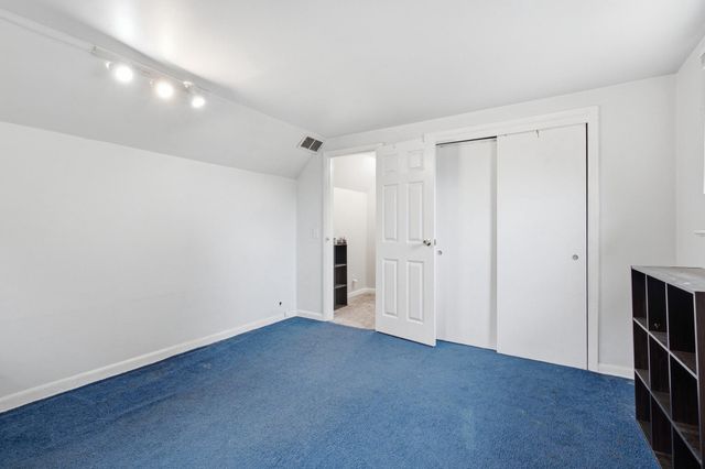 103 DICKINSON AVE, Hamilton, NJ 08629