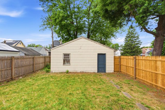 103 DICKINSON AVE, Hamilton, NJ 08629